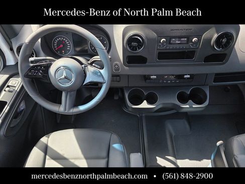 New 2025 Mercedes-Benz Sprinter 2500 image 7