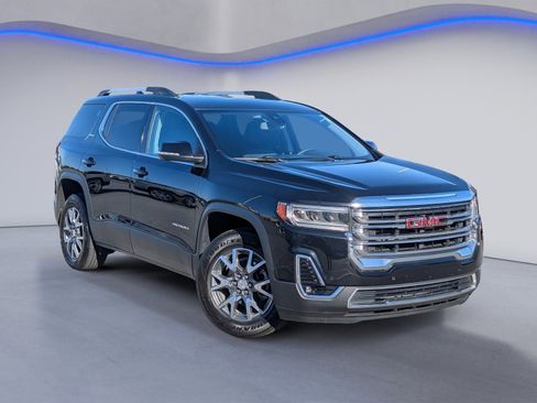 Used 2023 GMC Acadia SLT image 2