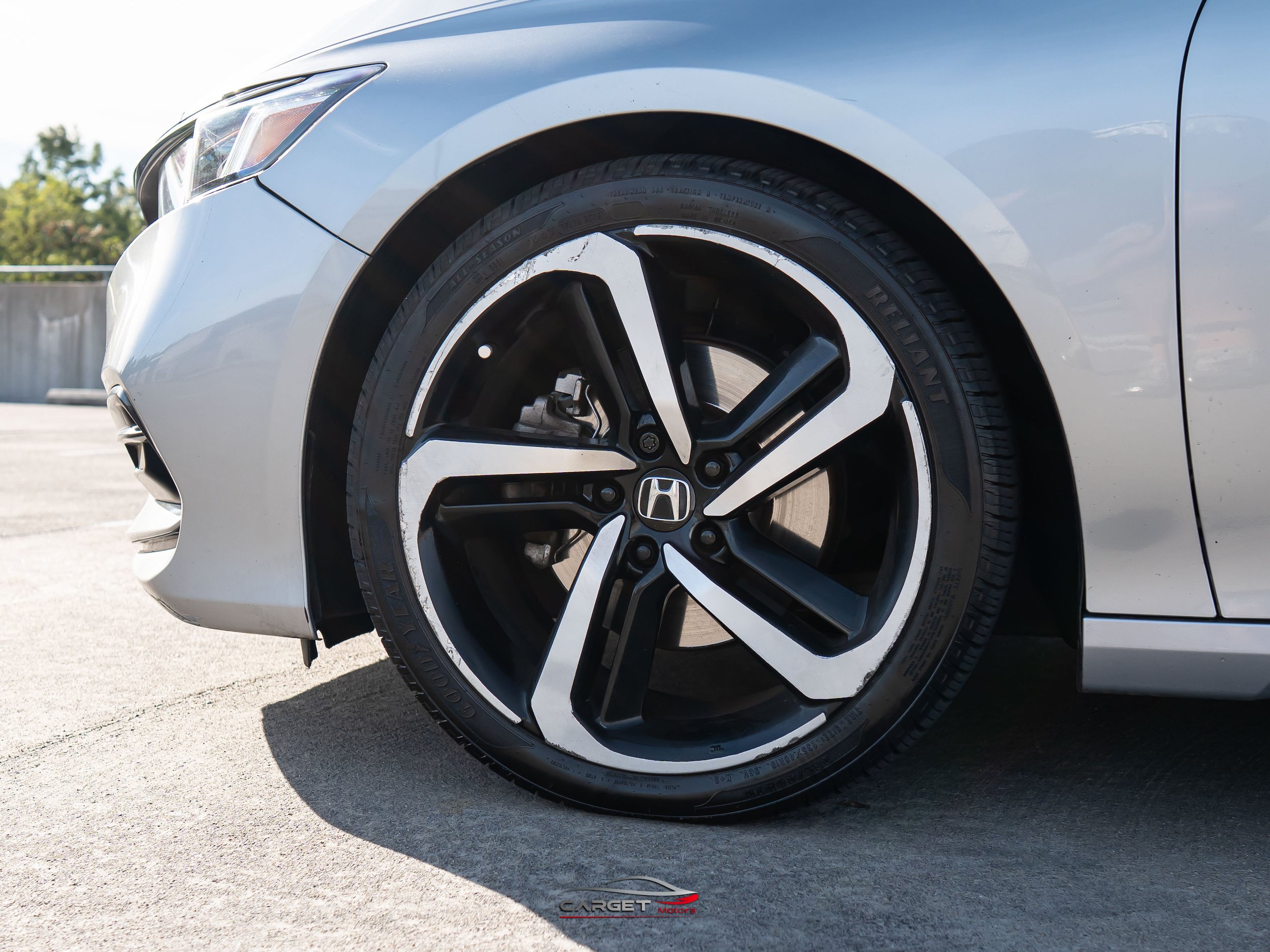 Used 2019 Honda Accord Sport image 8