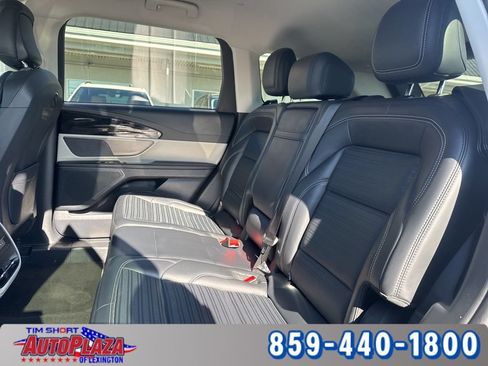Used 2024 Lincoln Nautilus Reserve AWD/4WD image 20