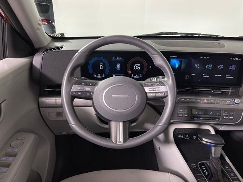 Certified 2025 Hyundai Kona SEL image 16