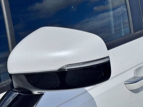 New 2026 Kia Carnival FWD image 11