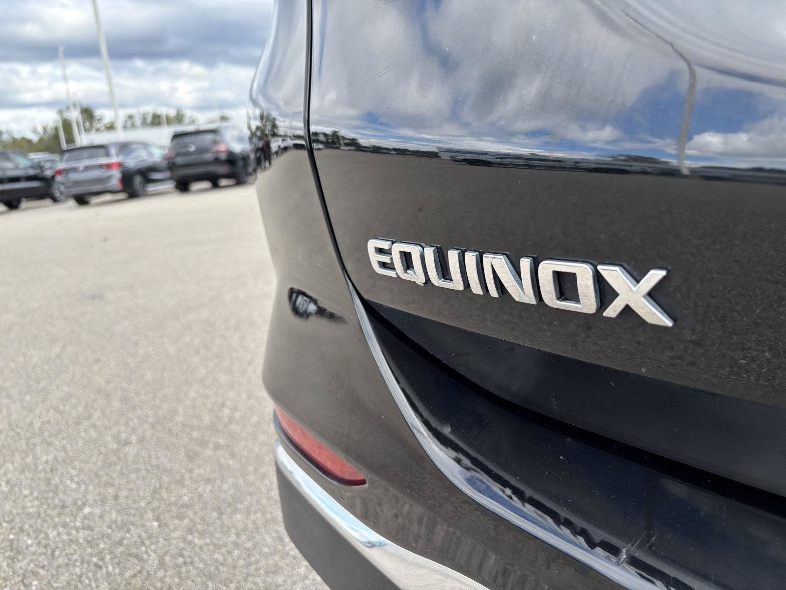 Used 2018 Chevrolet Equinox LT AWD/4WD image 12