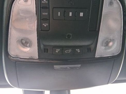 Used 2025 Dodge Durango R/T AWD/4WD image 33