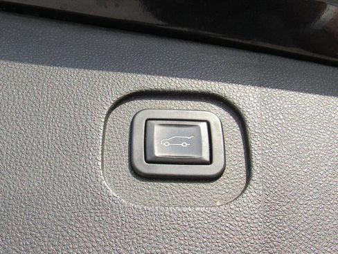 Used 2015 GMC Terrain Denali image 6