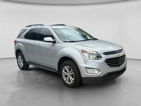 Used 2017 Chevrolet Equinox LT w/ Convenience Package FWD image 7