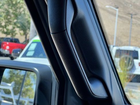 Used 2024 Jeep Wrangler Sport S image 36