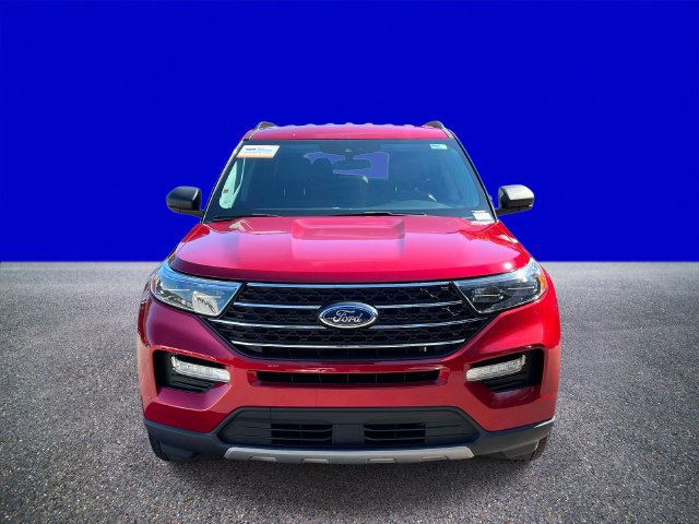 Certified 2023 Ford Explorer XLT w/ Equipment Group 202A AWD/4WD image 8