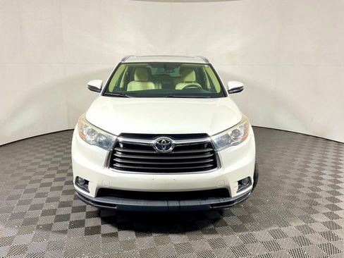 Used 2016 Toyota Highlander XLE w/ Protection Package #3 AWD/4WD image 9