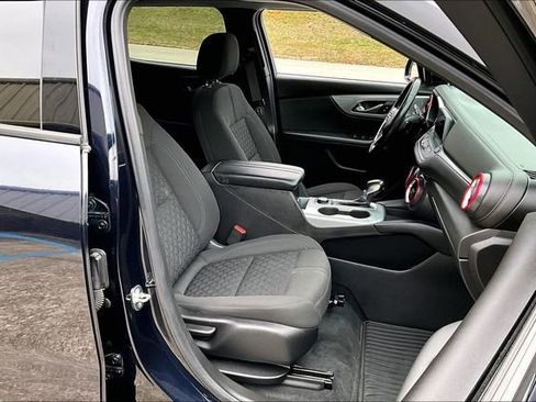 Used 2020 Chevrolet Blazer LT image 26