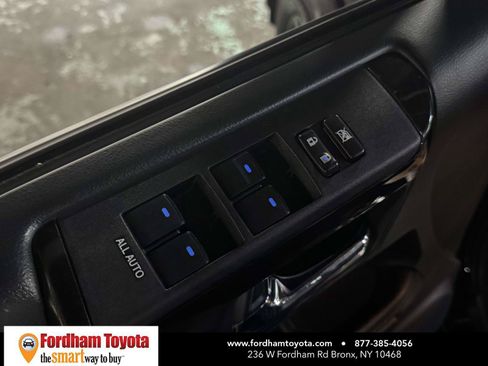 Used 2019 Toyota 4Runner Limited AWD/4WD image 16