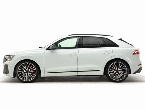 New 2026 Audi SQ8 Prestige image 30