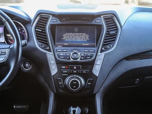 Used 2014 Hyundai Santa Fe Sport 2.0T w/ Technology Package 05 FWD image 14