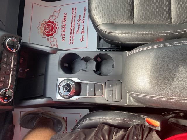 Used 2022 Ford Escape SEL w/ Technology Package FWD image 24