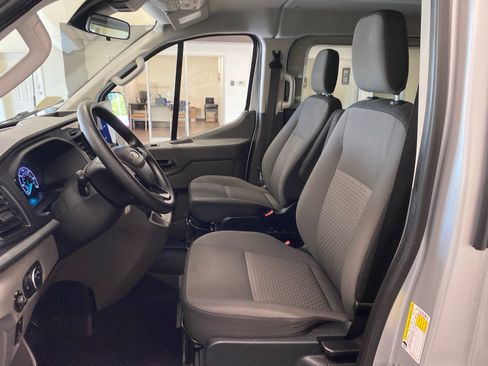 Used 2023 Ford Transit 350 XLT RWD image 17