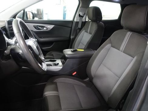 Used 2024 Chevrolet Blazer LT w/ Convenience Package FWD image 11