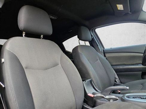 Used 2014 Dodge Avenger SE w/ Blacktop Package FWD image 16
