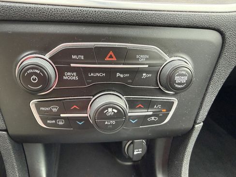 Used 2019 Dodge Charger Scat Pack RWD image 29