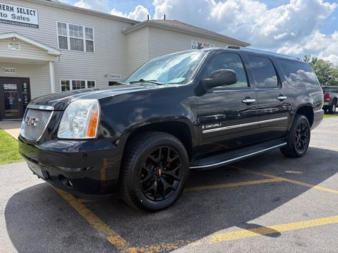Used 2009 GMC Yukon XL Denali AWD/4WD image 2