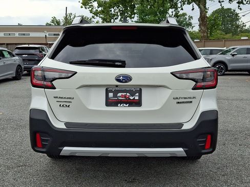 Used 2020 Subaru Outback Touring AWD/4WD image 6