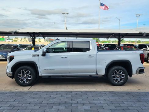 New 2026 GMC Sierra 1500 SLE w/ X31 Off-Road Package AWD/4WD image 7