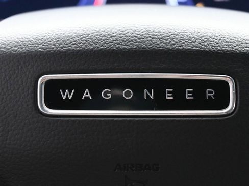 Used 2024 Jeep Wagoneer 2WD image 22