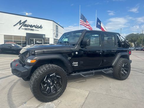 Used 2019 Jeep Wrangler Unlimited Sport S AWD/4WD image 1