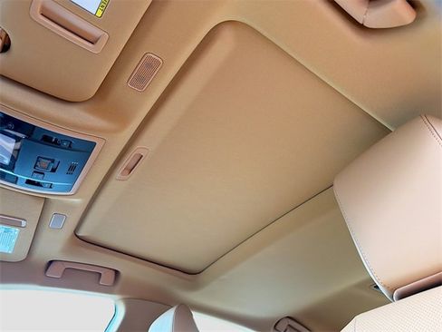 New 2025 Lexus ES 350 w/ Premium Package image 27