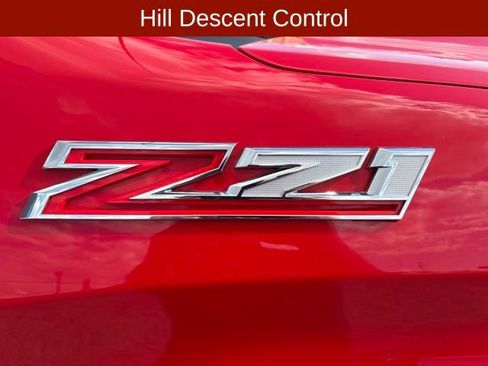 Used 2021 Chevrolet Silverado 1500 LT Trail Boss w/ Convenience Package II AWD/4WD image 11