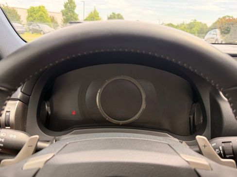 Used 2015 Lexus IS 250 w/ F-Sport Package RWD image 28