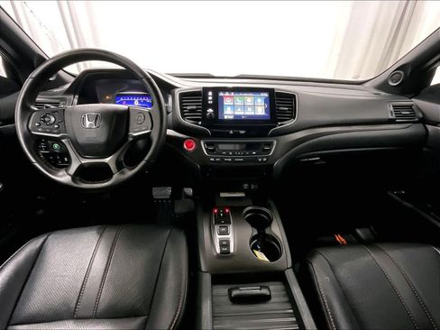 Used 2023 Honda Passport TrailSport image 21