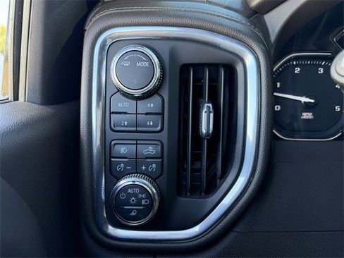 Used 2022 GMC Sierra 2500 Denali image 24