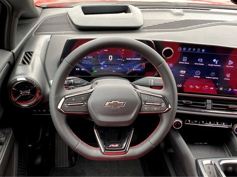 New 2025 Chevrolet Equinox EV RS w/ Convenience Package II image 8