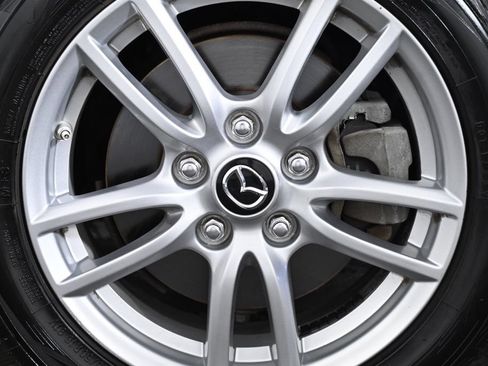 Used 2013 MAZDA MX-5 Miata Sport RWD image 40