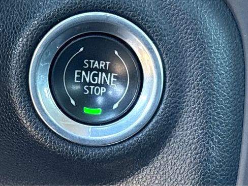 Used 2019 Chevrolet Silverado 1500 LTZ w/ LTZ Convenience Package image 7