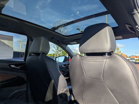 Used 2021 Volkswagen ID.4 Pro S image 12