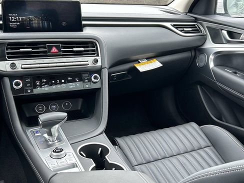 New 2026 Genesis G70 2.5T Prestige image 27