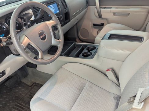 Used 2010 GMC Sierra 1500 SLE w/ Power Pack Plus image 4