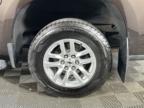 Used 2019 Chevrolet Silverado 1500 RST image 34