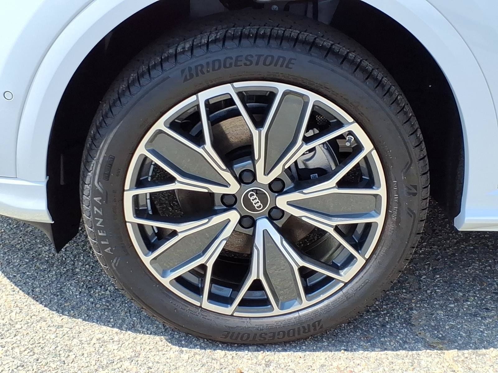 New 2026 Audi Q5 Premium Plus AWD/4WD image 4