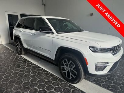 Used 2025 Jeep Grand Cherokee Limited w/ Trailer Tow Package