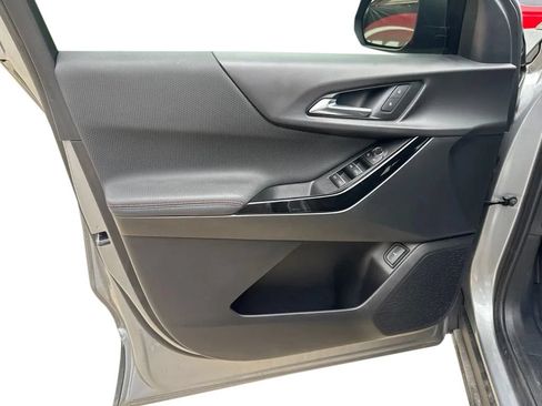 Used 2026 Chevrolet Equinox RS w/ LPO, Floor Liner Package AWD/4WD image 10