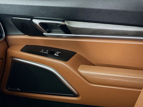 Used 2024 Kia Telluride SX X-Pro image 17