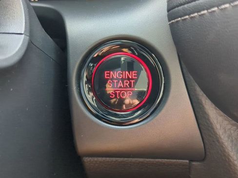 New 2026 Honda HR-V EX-L image 26