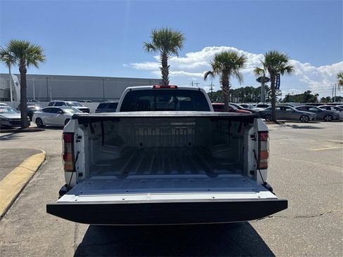New 2026 Nissan Frontier S image 6