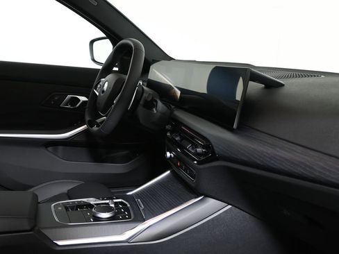 New 2026 BMW 330i xDrive Sedan w/ Premium Package image 33