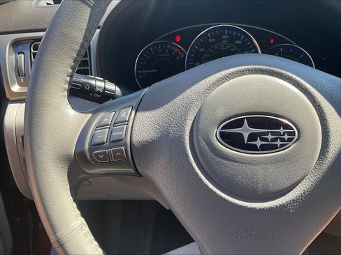 Used 2010 Subaru Forester 2.5X Limited AWD/4WD image 11