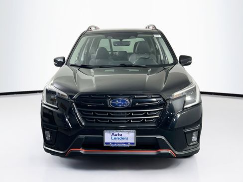 Used 2023 Subaru Forester Sport image 2