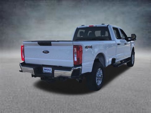 Used 2025 Ford F350 XLT AWD/4WD image 7
