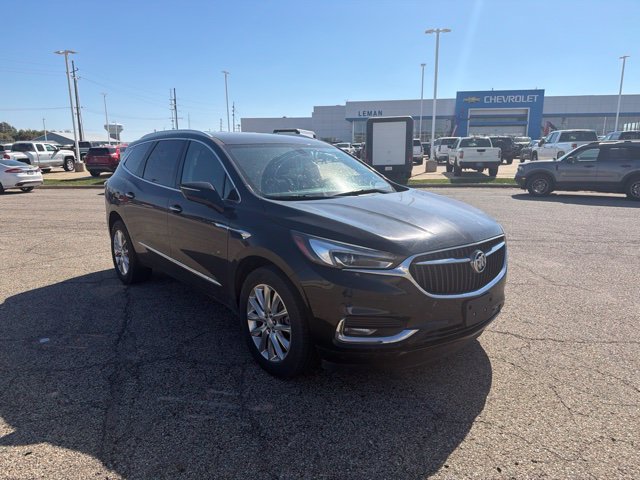 Used 2020 Buick Enclave Essence w/ LPO, Floor Liner Package FWD image 2